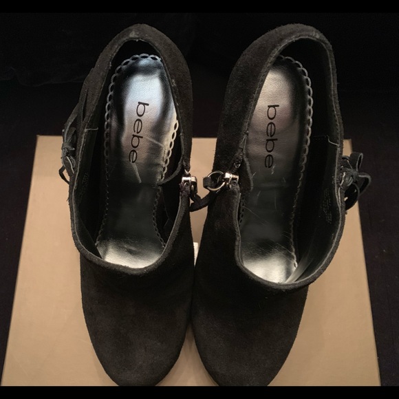 BEBE Suede Platform Fringe Booties 9-1/2 - Picture 8 of 8